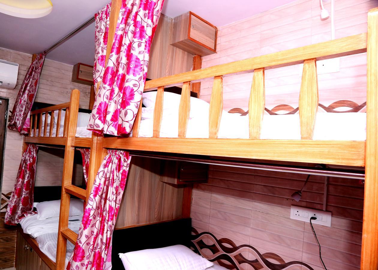 Delta Dormitory Mumbai Exterior foto